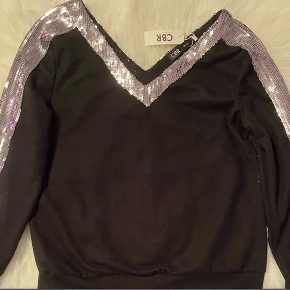 Soft sweater with silver sequins XL NWT - Picture 2 of 5